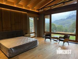 Дом 650м², 2-этажный, участок 30 сот.