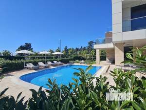 Дом 650м², 3-этажный, участок 9 сот.