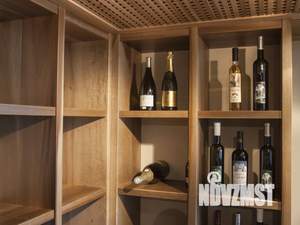 Дом 180м², 2-этажный, участок 6 сот.