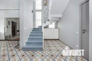 Дом 180м², 3-этажный, участок 5 сот.