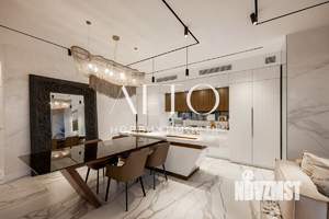 Дом 340м², 3-этажный, участок 6 сот.