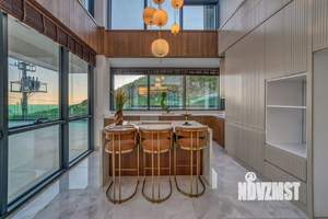 Дом 300м², 2-этажный, участок 6 сот.