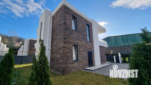 Коттедж 220м², 2-этажный, участок 5 сот.