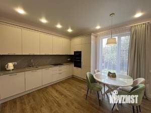 Коттедж 120м², 2-этажный, участок 5 сот.