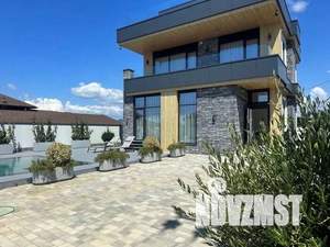 Дом 230м², 2-этажный, участок 8 сот.