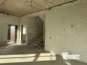 Дом 148м², 2-этажный, участок 6 сот.