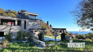 Дом 300м², 2-этажный, участок 6 сот.