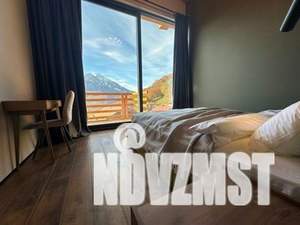 Коттедж 459м², 3-этажный, участок 25 сот.