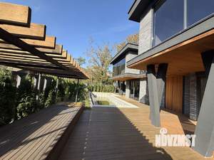 Дом 360м², 3-этажный, участок 5 сот.