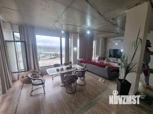 Дом 191м², 2-этажный, участок 8 сот.