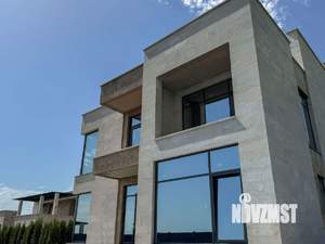 Дом 272м², 2-этажный, участок 7 сот.