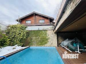 Дом 350м², 2-этажный, участок 7 сот.