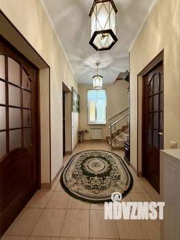 Дом 300м², 4-этажный, участок 12 сот.