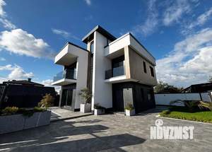 Дом 300м², 2-этажный, участок 5 сот.