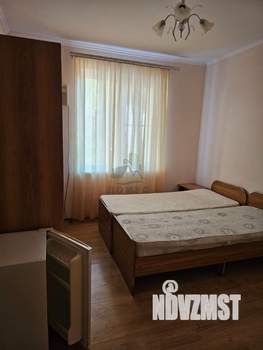 Дом 302м², 3-этажный, участок 7 сот.