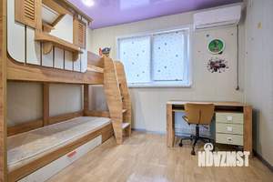 Дом 178м², 3-этажный, участок 3 сот.