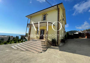 Дом 285м², 3-этажный, участок 10 сот.