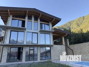 Дом 285м², 3-этажный, участок 6 сот.