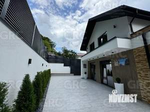 Дом 178м², 2-этажный, участок 4 сот.