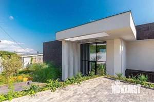 Дом 350м², 2-этажный, участок 11 сот.