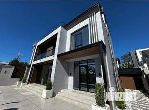 Дом 285м², 2-этажный, участок 6 сот.