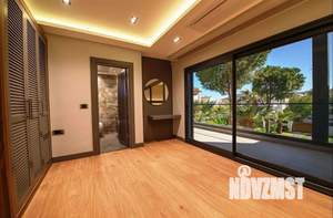 Дом 300м², 2-этажный, участок 8 сот.