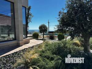 Коттедж 300м², 3-этажный, участок 6 сот.