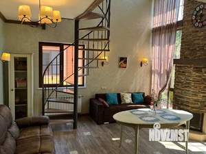 Дом 156м², 2-этажный, участок 9 сот.