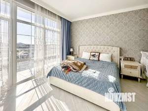 Дом 200м², 3-этажный, участок 3 сот.