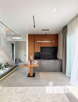 Дом 230м², 2-этажный, участок 5 сот.