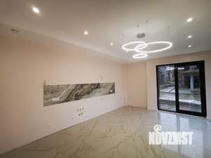 Коттедж 240м², 2-этажный, участок 4 сот.