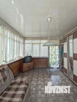 Дом 100м², 3-этажный, участок 4 сот.