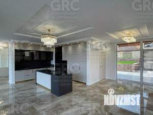 Дом 350м², 3-этажный, участок 16 сот.