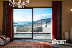 Коттедж 820м², 2-этажный, участок 17 сот.