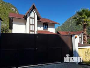 Коттедж 144м², 3-этажный, участок 4 сот.