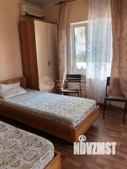 Дом 1090м², 4-этажный, участок 15 сот.