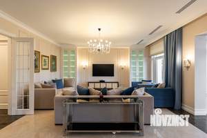 Таунхаус 304м², 2-этажный, участок 4 сот.