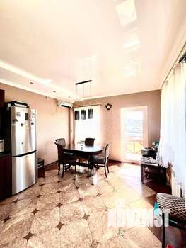 Дом 120м², 2-этажный, участок 3 сот.