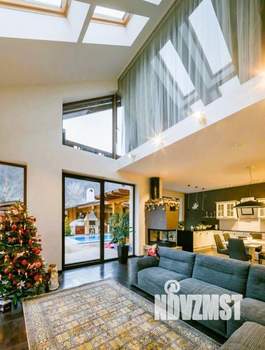 Дом 240м², 2-этажный, участок 8 сот.