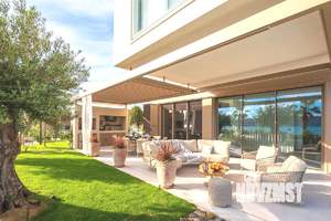 Дом 300м², 2-этажный, участок 12 сот.