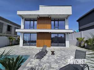 Дом 300м², 2-этажный, участок 6 сот.