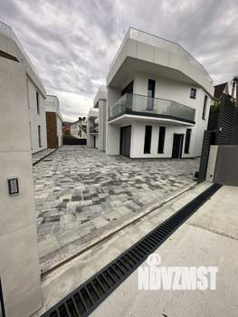 Дом 192м², 2-этажный, участок 3 сот.