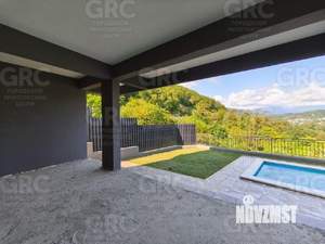 Дом 238м², 3-этажный, участок 4 сот.