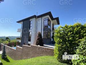 Дом 240м², 3-этажный, участок 4 сот.