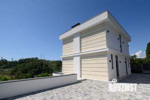 Дом 229м², 3-этажный, участок 5 сот.