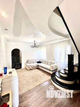 Дом 120м², 2-этажный, участок 3 сот.