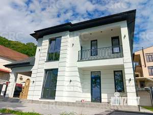 Дом 230м², 2-этажный, участок 4 сот.