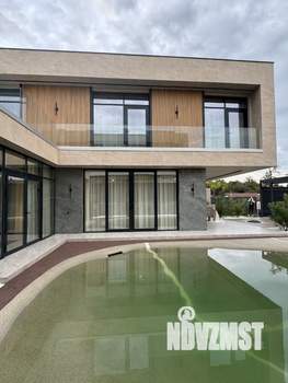 Дом 250м², 2-этажный, участок 6 сот.