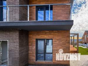 Коттедж 220м², 3-этажный, участок 5 сот.