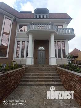 Коттедж 450м², 2-этажный, участок 10 сот.